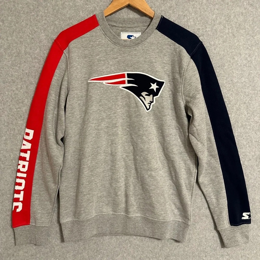 Starter New England Patriots NFL Crewneck Sweatshirt Gray Red Navy Mens Small